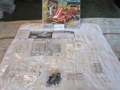 AMT GRAND PRIX RACING TEAM JUNKYARD MODEL KIT 1/25 LOT #604