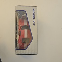 MOTORMAX Ford GT Concept 1:24 Model Kit Prepainted Metal Opening Doors #75120