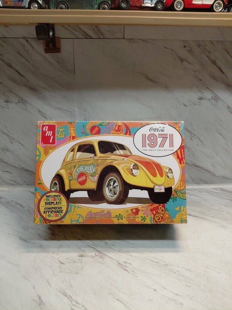 AMT Volkswagen “BUG” Coca’Cola 1971 Unity Collection model kit New/Sealed in Box