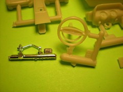 1968 Shelby Mustang GT-500 1/25 cobra interior tub bucket seat console Ford lot