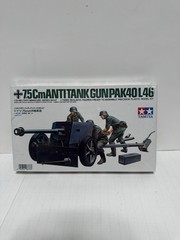 Tamiya 35047 WWII 1/35 German 7.5cm Anti Tank Gun Pak 40/L46 Model Kit