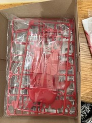 REVELL 85-4509 JAGUAR XK-E MODEL KIT-NIB-1:24 SCALE