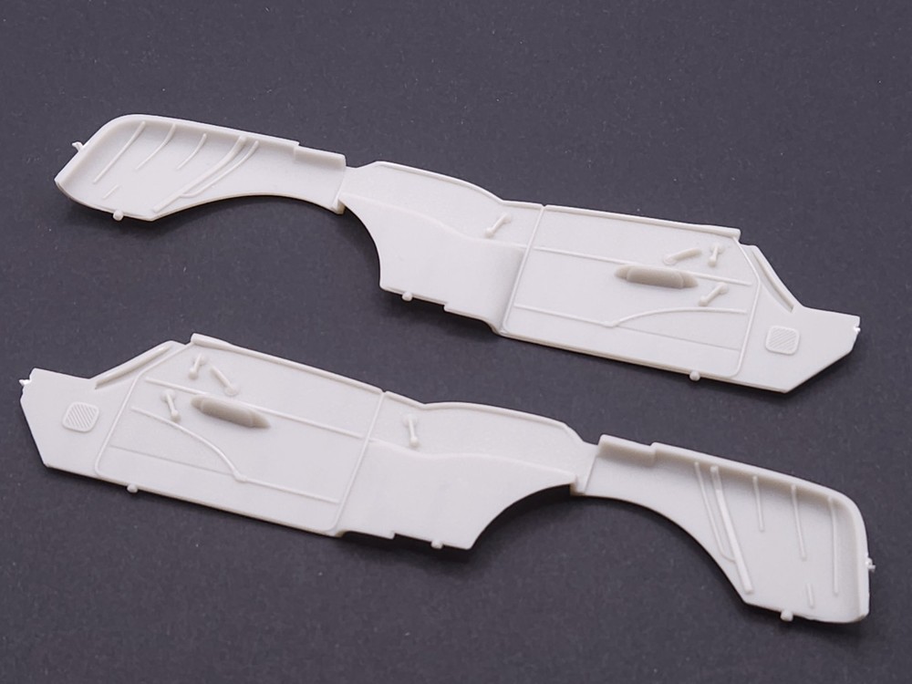 AMT 1957 Chevrolet Bel Air 1:25 Model #8315 – PARTS – DOOR PANELS