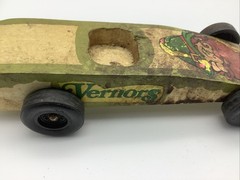 Lot of 2 Vintage Pinewood Derby Race Cars for Parts or Repair Cub Scout Free S/H