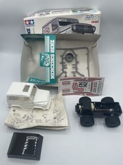 Tamiya – Mercedes Benz 280 GE 1/32 model kit
