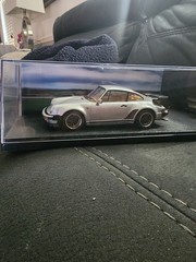Tamiya 1/24 1988 Porsche 911 Turbo