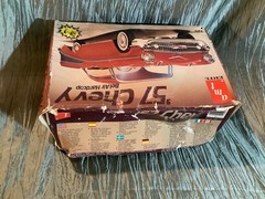 VINTAGE MODEL KIT -AMT#6563 “57 CHEVY BELAIR HARDTOP OPEN Box