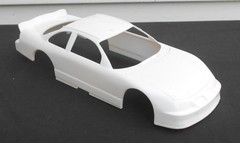 DONOR 2001-2002 NASCAR PONTIAC GRAND PRIX STOCK CAR MODEL KIT-REVELL – 1/24