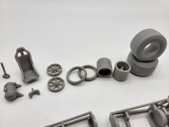 1960s Front Engine Dragster With Two V8s, 1/25 Scale Mode Kit