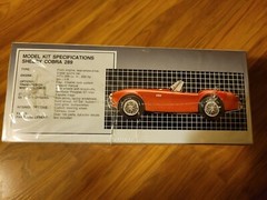 A M T Shelby Cobra 289 1/25 Scale New And Sealed