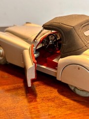 Franklin Mint 1952 Jaguar XK120 Diecast Model Car 1:24 *With Display Case*