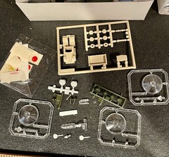 4 Various Mini Trucks Model Kits 1/72 US Seller Opened Started Incomplete