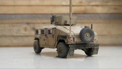 Hand Painted 1/35 Scale US Army Hummer M1151 Jeep Desert Color Plastic Model