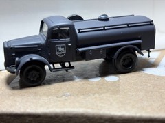 Roco minitanks Mercedes Fual truck Lima35 1/87
