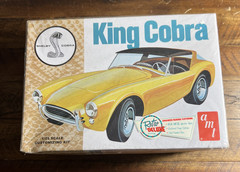 AMT Scale Shelby King Cobra Stock & Custom Model Kit AMT793/12 MD223 1/25 Open