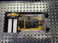M492. AMT 2012 CAMARO SS CONVERTIBLE HT – YELLOW Promo Model Car NIB