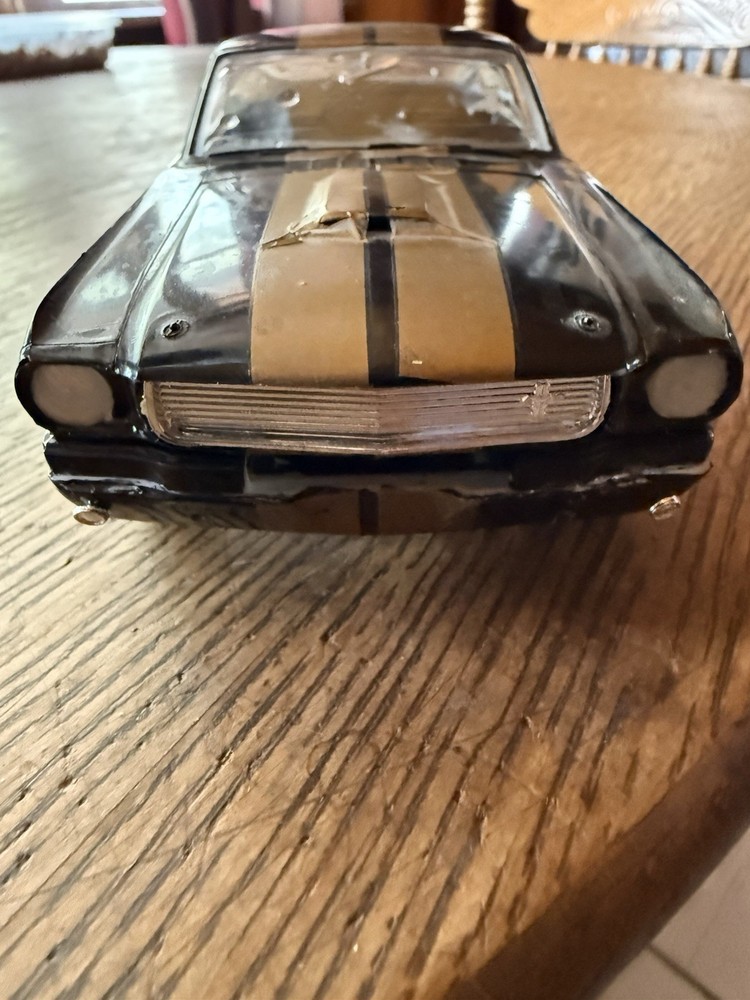 AMT Skill 2 Model Kit 1966 Ford Mustang GT Fastback 1/25 Scale – Red