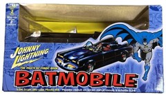 RARE Johnny Lightning 1960’s DC Comics / TV Batmobile 1:24 Die-cast Model – NIB