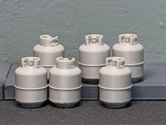 1/24 1/25 Scale Propane Tanks – Diorama Accessory (G Scale, set of 6)
