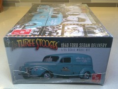 Three Stooges 1940 Ford Sedan AMT Sealed 1/25 Scale Model Kit (Box Damaged)