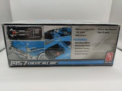 AMT 1957 Chevy Bel Air Model Car Scale 1:25 – Blue/White Skill 2 Worn Box Sealed