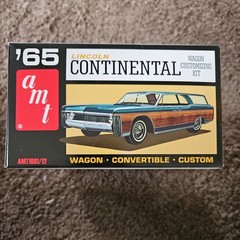 AMT ’65 Lincoln Continental Wagon Customizing Kit 1/25 scale !