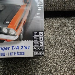 Revell 1/24 1970 Dodge Challenger 2 ‘N 1 New In Box