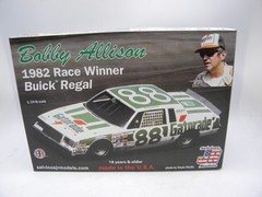 Salvinos JR Models Bobby Allison 1982 Race Winner Buick Regal Mdl Kit BAB1981D