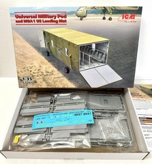 ICM 53201 1/35 Universal Military Pod w/M8A1 US Landing Mat Brand New