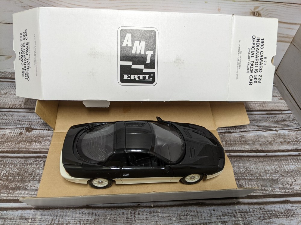 AMT Ertl 1993 Camaro Z28 Indy 500 Pace Car Plastic Promo