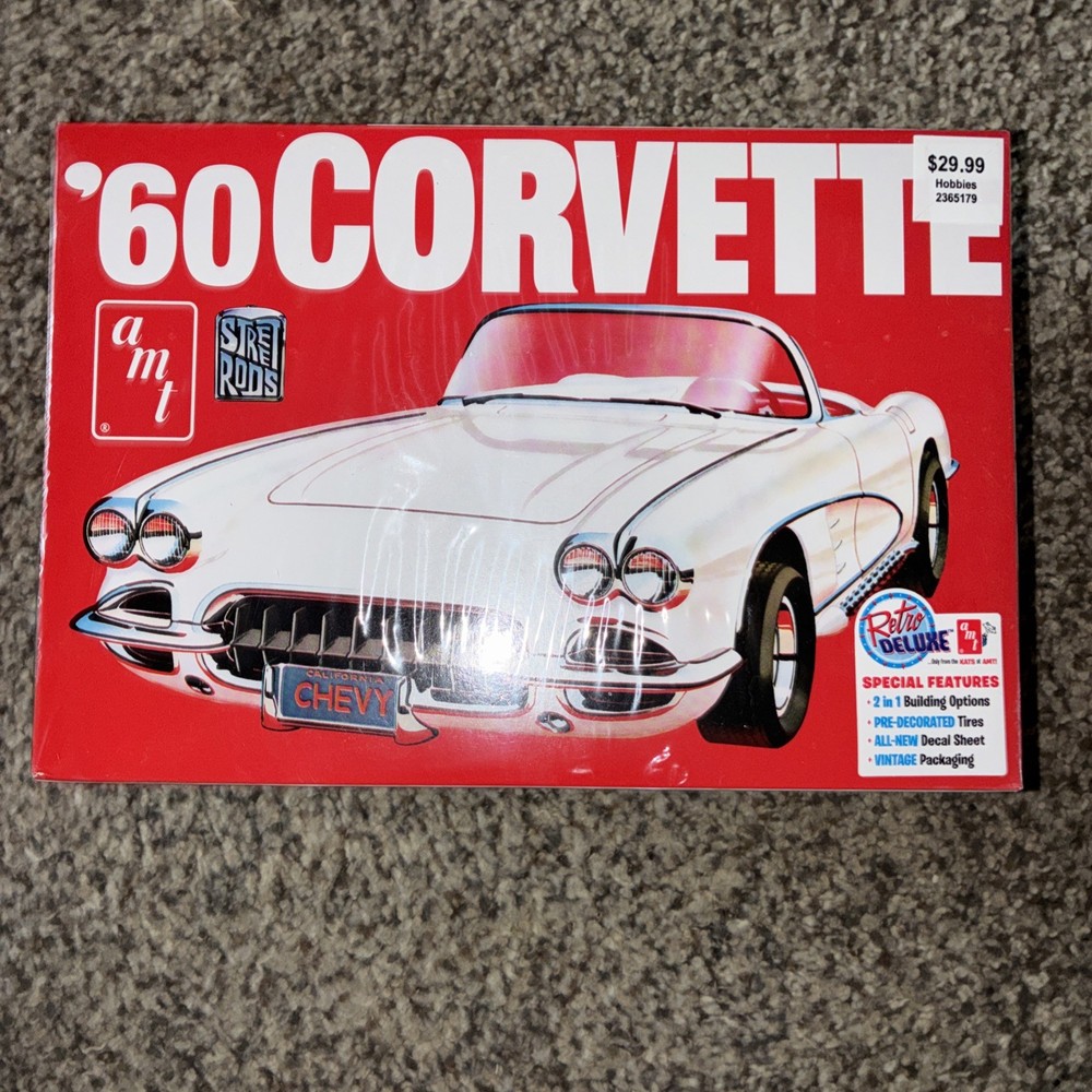 SKILL 2 MODEL KIT 1960 CHEVROLET CORVETTE “STREET RODS” 1/25 SCALE AMT AMT1374