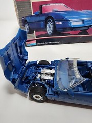 Monogram Metal Flake 1987 Corvette Roadster Model Kit # 2742 Prebuilt
