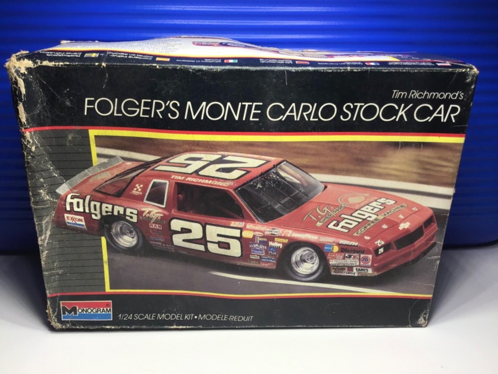 MONOGRAM FOLGERS CHEVY MONTE CARLO Tim Richmond STOCK CAR NASCAR STARTED KIT