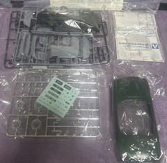 AOSHIMA EURO SPORTS CLUB 1978 MG MGB URETANE BUMPER MODEL 01398