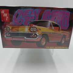 AMT Retro Deluxe Edition ’58 1958 Impala Builds 1 OF 3 Ways in 1/25 NIB Sealed
