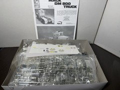 Ertl Mack DM 800 Truck Model Kit #21352P NIOB All Parts Sealed