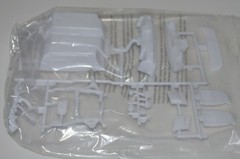 REVELL 1985 PONTIAC FIERO GT 14573 ⭐PARTS⭐ INTERIOR FLOOR ASSEMBLY+MORE 1:24