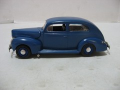 AMT Blue 1939 Ford Tudor Sedan 1/25 Scale Built Model Kit #240