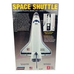 Lindberg 91007 Space Shuttle 1/200 model kit