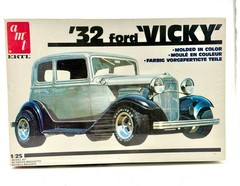 AMT ERTL ‘32 Ford Vicky 1/25 Scale Model Kit #6573 Sealed Vintage-New in Box