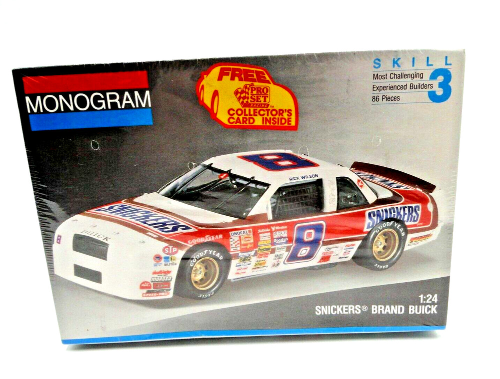 VINTAGE 1/24 Monogram 2940 Snickers Brand Buick NASCAR Stock Car, Rick Wilson