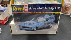 NIB 1999 BLUE MAX FUNNY CAR HARRY SCHMIDT 1/25 REVELL MODEL KIT #85-7661