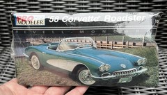 sealed PRO MODELER ’58 Corvette Roadster plastic 1:25 classic Car Model Kit