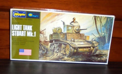 Vintage Hasegawa Minicraft 1:72 Light tank Stuart Mk1 Plastic Model Kit 703