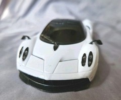 PAGANI HUAYRA SUPER CAR COUPE MODEL 1:24 SCALE