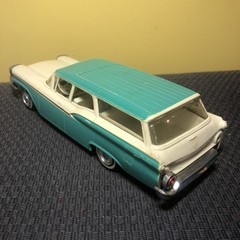 1959 Ford Country Sedan Dealer Promo / Toy Car / model build-up 🔥️RARE🔥️
