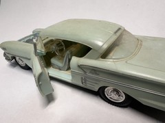 Built 1/25 scale AMT/Ertl 1958 Chevrolet Impala for Parts or Rebuild/Diorama