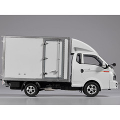Academy 15145 Hyundai Porter II Box Truck MCP 1/24 Model Kit Korea New