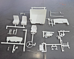 AMT 1021/06 1/25 Scale Kenworth Conventional W925 Parts Kit Complete Interior