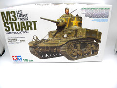 Tamiya 1/35 U.S. Light Tank M3 Stuart Late Production Plastic Model Kit 35360